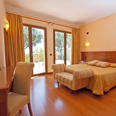 Panoramic Hotel 3*